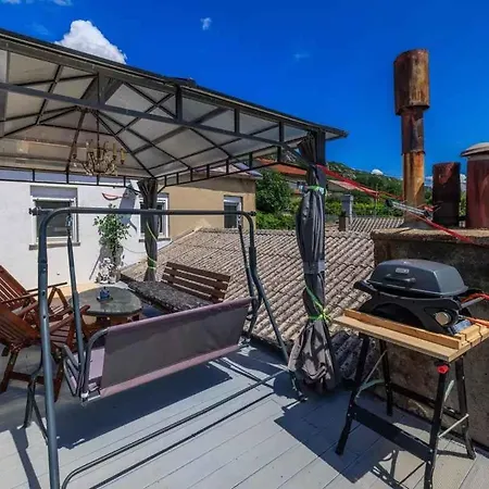 Appartement In 50595 *